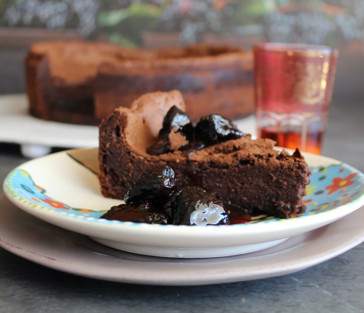 Chocolate Cake with&nbsp;Prunes