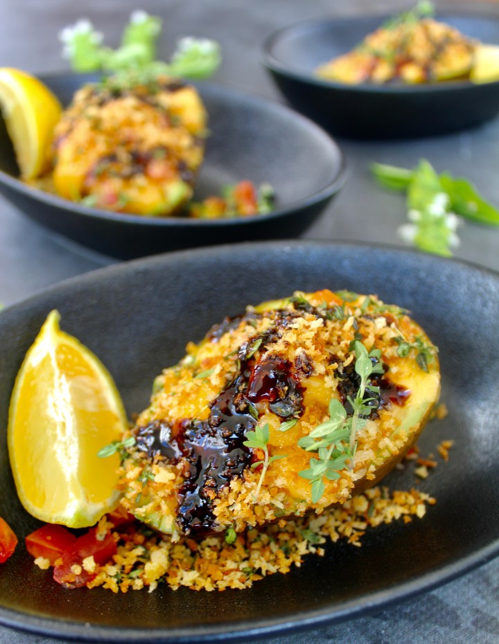 Avocado Pear with Cheese and&nbsp;Pangrattato