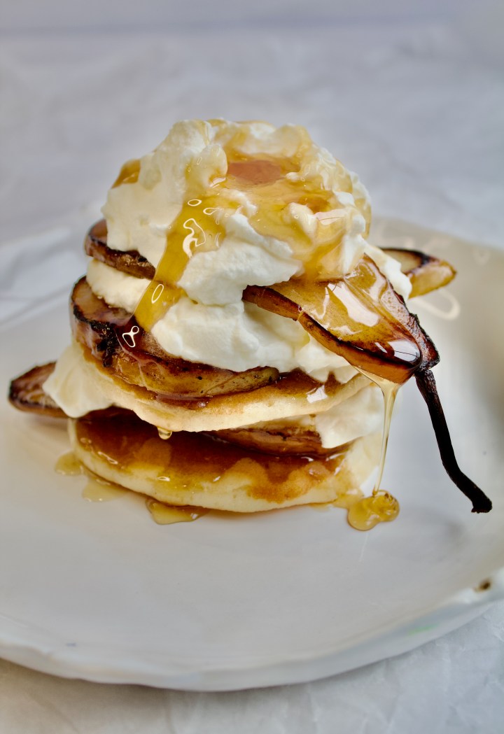 Honey and Pear&nbsp;Flapjacks